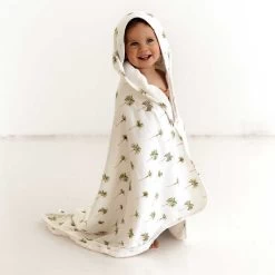 Snuggle Hunny Organic Hooded Baby Towel Green Palms