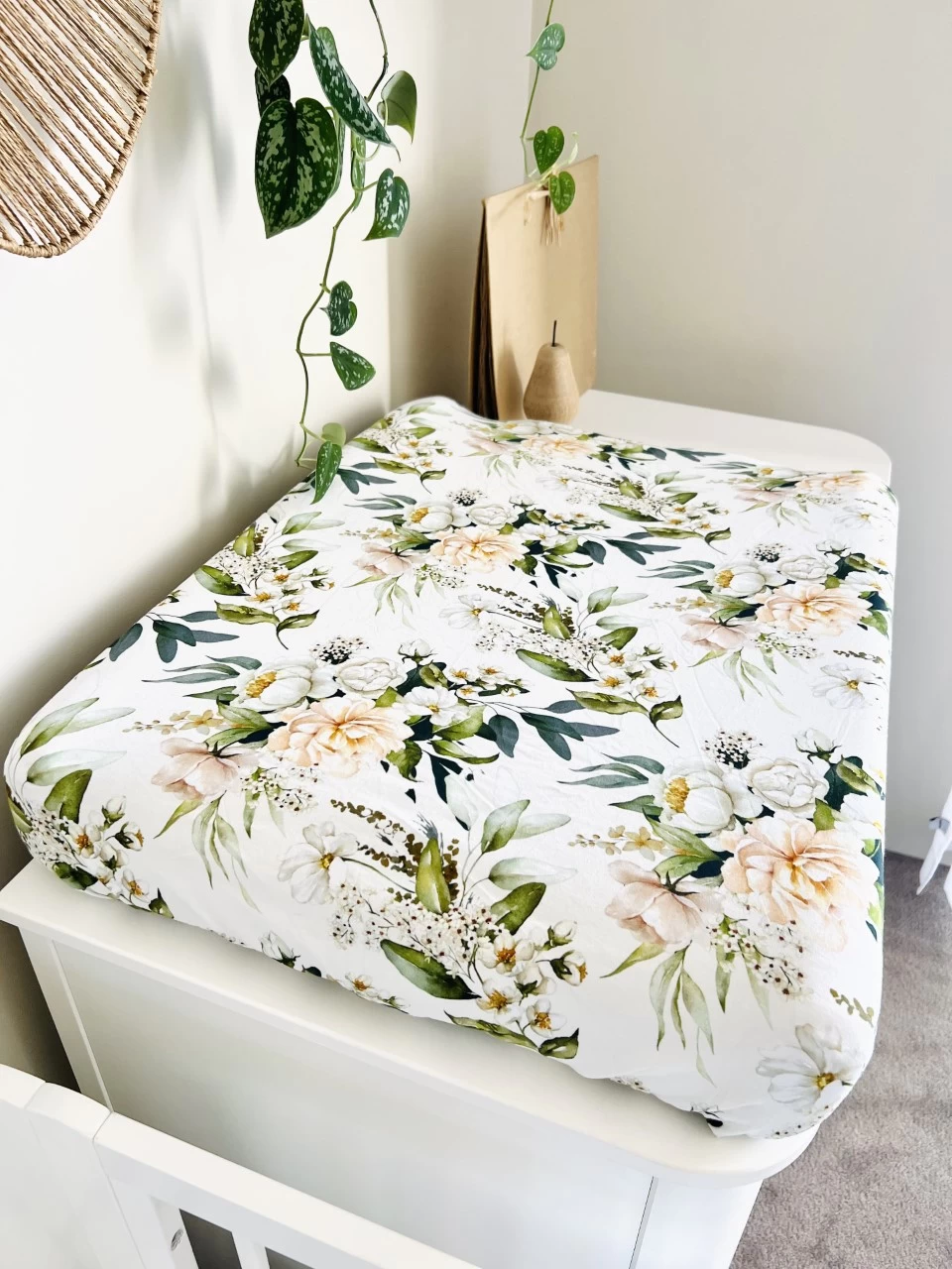 Mini & Me Organic Fitted Bassinet Sheet Ivy