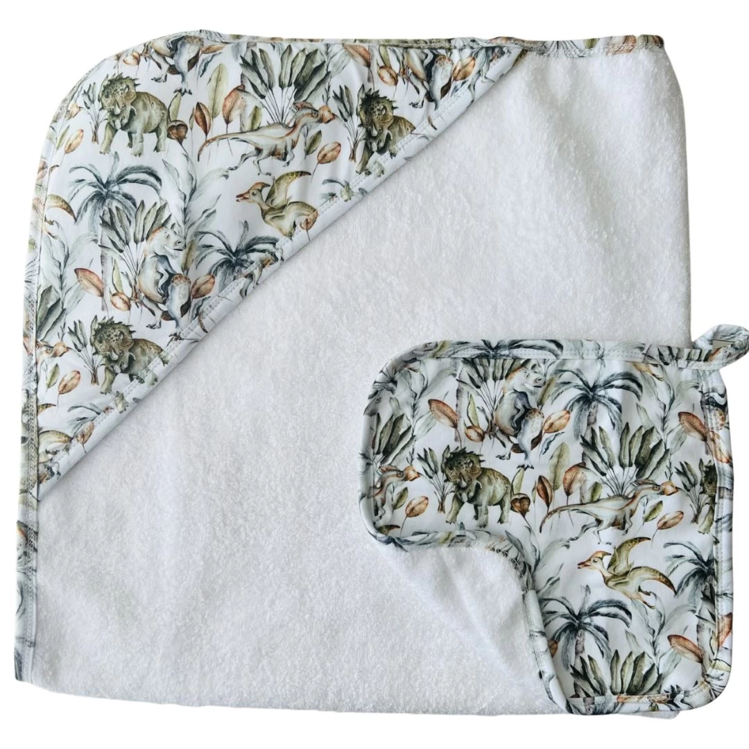 Mini & Me Hooded Towel & Wash Cloth Set Jurassic - Image 4