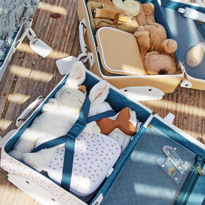 Olli Ella See-Ya Suitcase Pink Daisies - Image 2