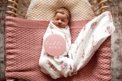 Snuggle Hunny Kids Diamond Knit Baby Blanket Rosa