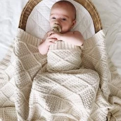 Snuggly Jacks Knitted Blanket Cream