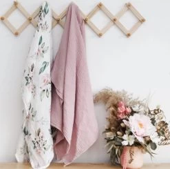 Snuggly Jacks Organic Muslin Wrap Dusty Pink